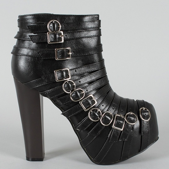 urbanog.com Shoes - 💣👠STRAPPY BUCKLE BLACK PLATFORM BOOTIES